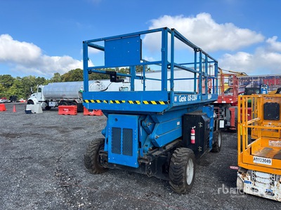 2015 Genie GS3384RT 4x4 Dual Fuel Scissor Lift
