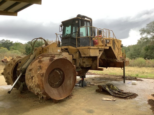 Cat 836H Landfill Compactor