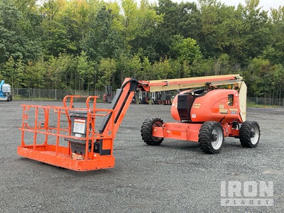 2014 JLG 600AJ 4WD Gasoline رافعة بذراع
