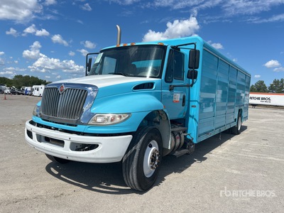 2018 International 4300 4x2 Beverage Truck