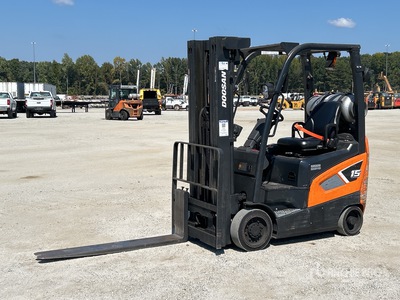 2019 Doosan GC15S-9 2800 lb Cushion Tire Chariot Élévateur