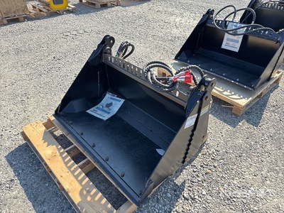 2025 IR 4 in 1 Bucket (Unused)