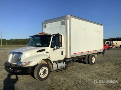 2012 International 4300 4x2 tire service Autocarro furgonato