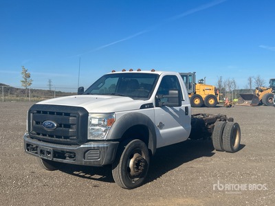 2015 Ford F-550 XL 4x2 Cab & Chassis