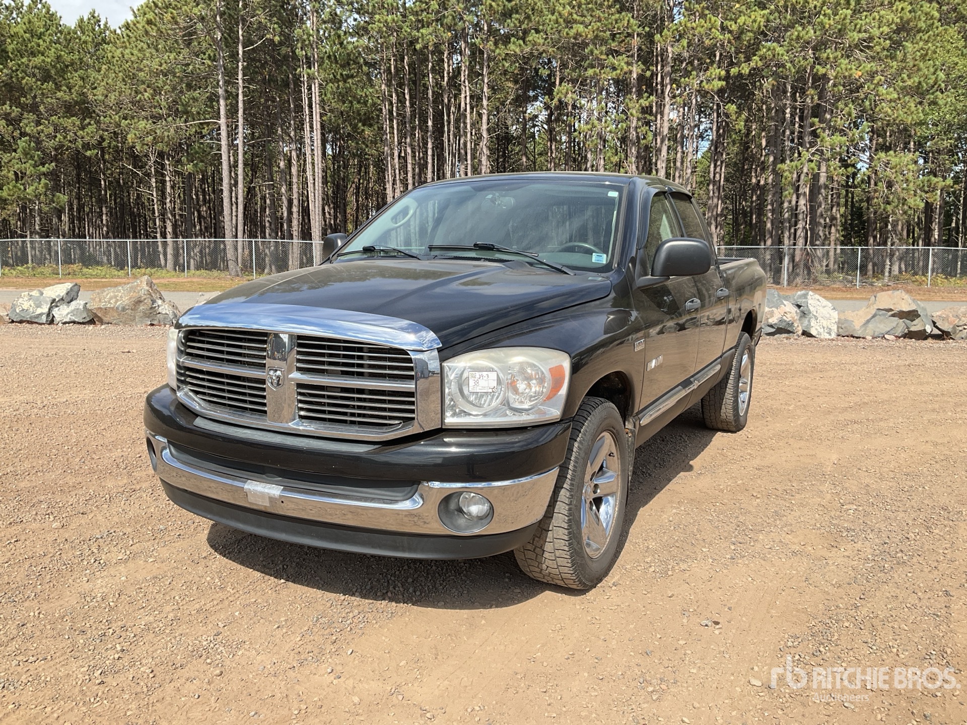 2008 Dodge Ram 1500 4x4 Crew Cab Pickup