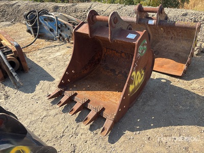 42 in Digging Excavator Bucket
