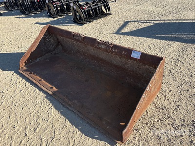 72 in General Purpose Skid Steer Bucket