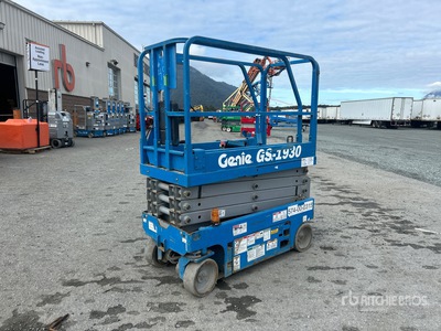 2013 Genie GS-1930 Electric Scissor Lift
