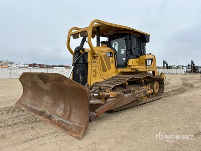 2012 Cat D7E LGP جرافة مجنزرة