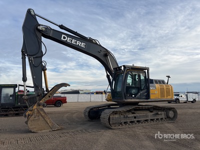 2017 John Deere 290GLC Tracked Excavator
