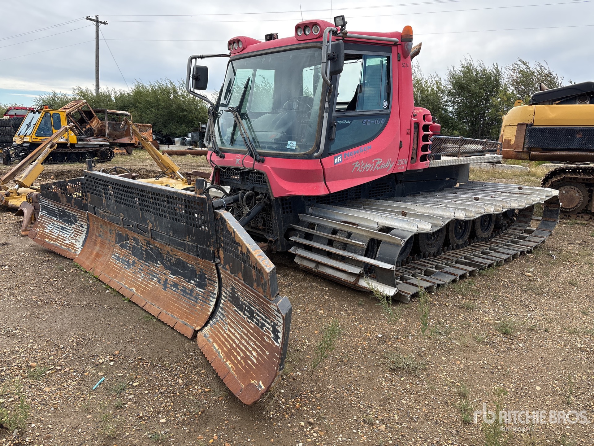 2003 Piston Bulley PB300 Snowcat