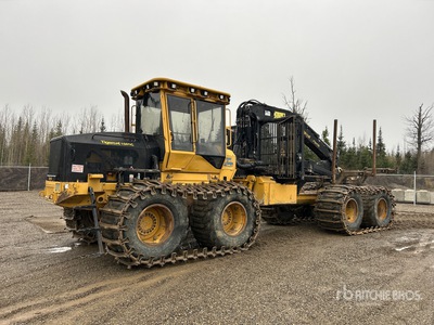 2017 Tigercat 1085C 8x8 Autocargador de troncos