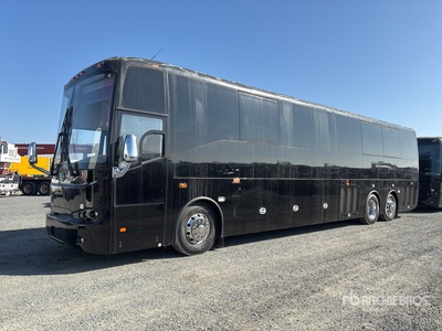 2019 Jiangxi Kama HT45 6x2 56-Seat Transit Bus