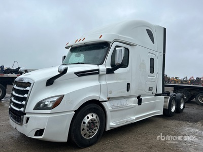 2020 Freightliner Cascadia 126 6x4 تراكتور شاحنة كابينة النوم (ثنائية المحور)