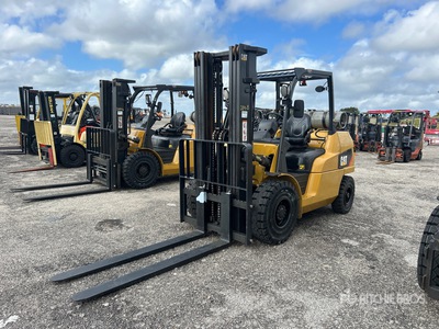 2020 Cat GP50CN1 9500 lb Pneumatic Tire Forklift
