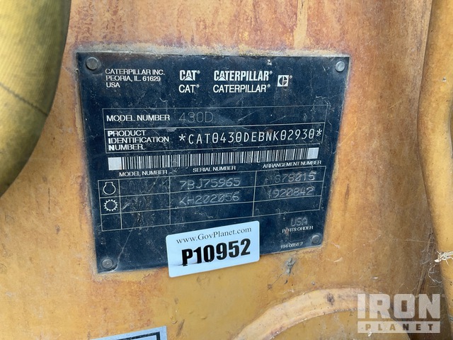 RETROEXCAVADORA CATERPILLAR 430D