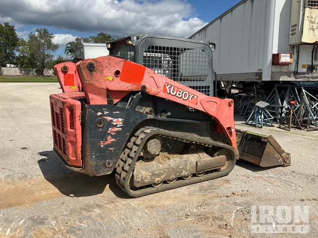 MINI CARGADOR SOBRE ORUGAS KUBOTA SVL752