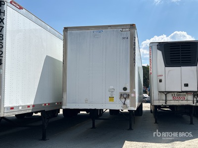2013 Stoughton ZGPVW-535T-S-C-AR 53 ft x 102 in T/A Remolque de furgoneta