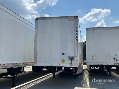 2014 Stoughton ZGPVW-535T-S-C 53 ft x 102 in T/A مقطورة فان