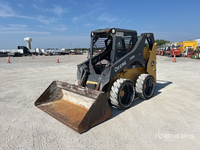 2017 John Deere 318G Chargeuse à direction à glissement