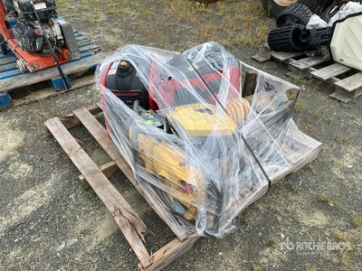 Quantity of (2) Portable Generators and (1) Jumping Jack أدوات يدوية متنوعة