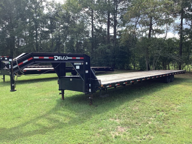 2024 Delco 40 ft T/A Gooseneck Flatbed Trailer