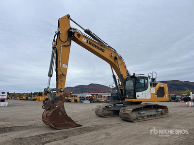 2022 Liebherr R938 LC Tracked Excavator