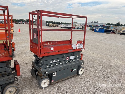 2018 Skyjack SJIII-3219 Electric Scissor Lift