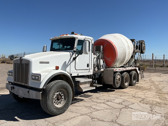 CAMIóN REVOLVEDOR 2004 KENWORTH MCNEILUS 10.5 CYD