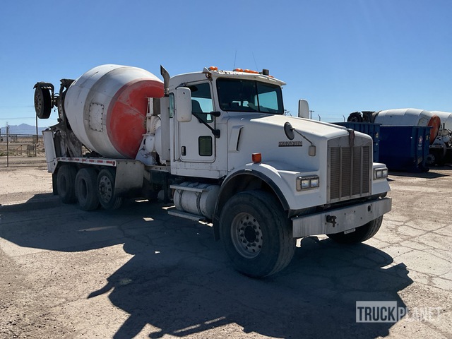 CAMIóN REVOLVEDOR 2004 KENWORTH MCNEILUS 10.5 CYD
