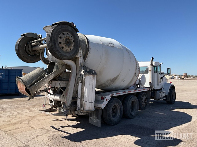 CAMIóN REVOLVEDOR 2004 KENWORTH MCNEILUS 10.5 CYD