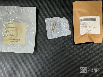 (23) Sleeve Bushings, (236) Screws, (10) Knobs & Assorted Items