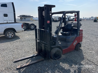 2011 Toyota 8FGCU30 5450 lb Cushion Tire Forklift
