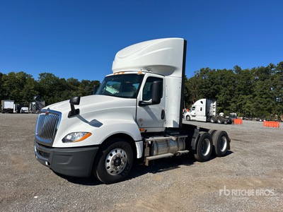 2020 International LT625 6x4 تراكتور شاحنة نهارية (ثنائية المحور)