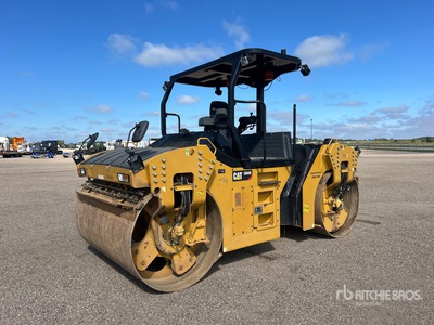 2017 Cat CB68B Double Drum Roller