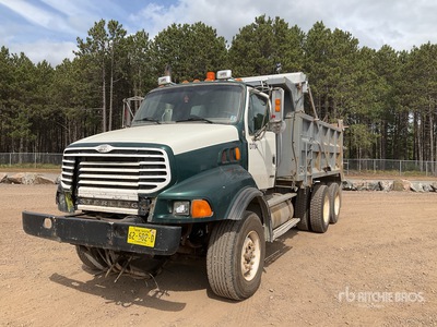 2002 Sterling LT9500 6x4 T/A Camión dumper