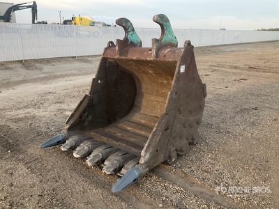 WBM 60 in Q/C Digging Excavator Bucket - Fits John Deere 470G