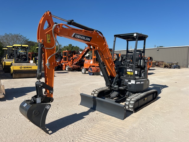 2023 Develon DX35Z-7 Tracked Excavator (Unused)