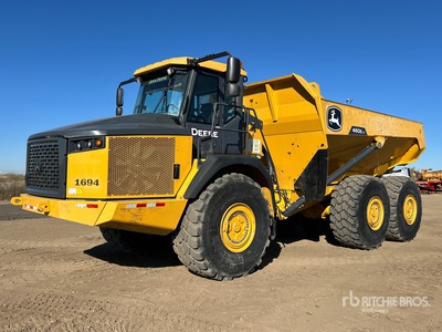 2022 John Deere 460E-II を見 Articulated Dump Truck