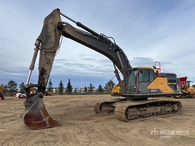 2021 Volvo EC380 EL Tracked Excavator