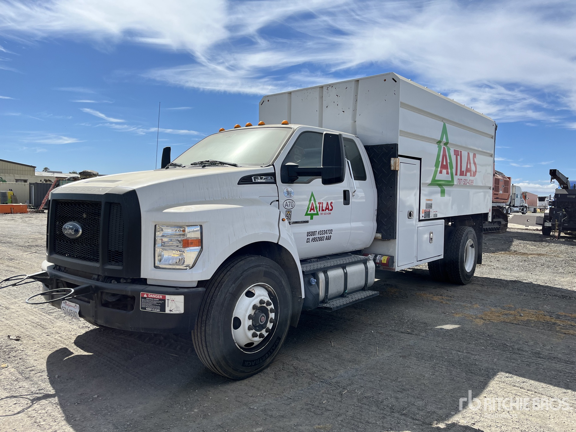 2019 Ford F-750 4x2 Extended Cab Chipper Truck