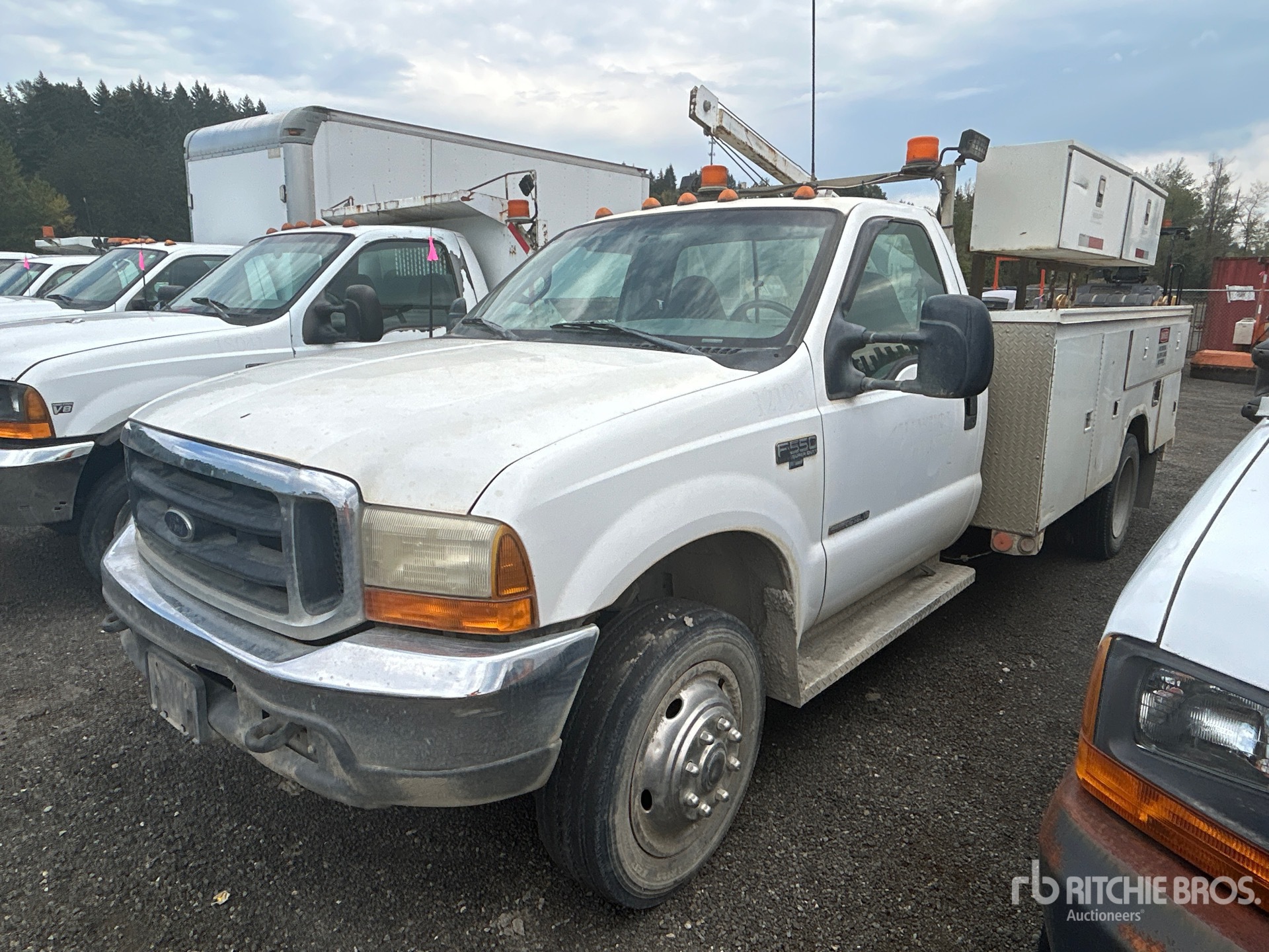1999 Ford F-550 XLT 4x2 Service Truck