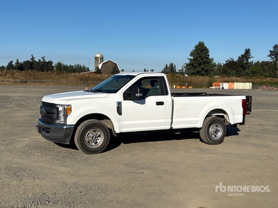 2017 Ford F-250 XL 4x2 Pickup