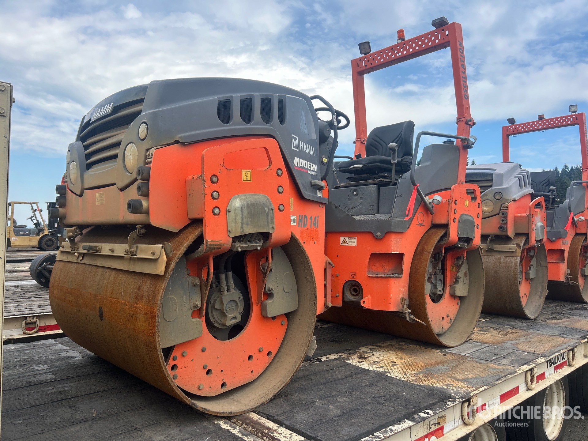 2016 Hamm HD14i Double Drum Roller