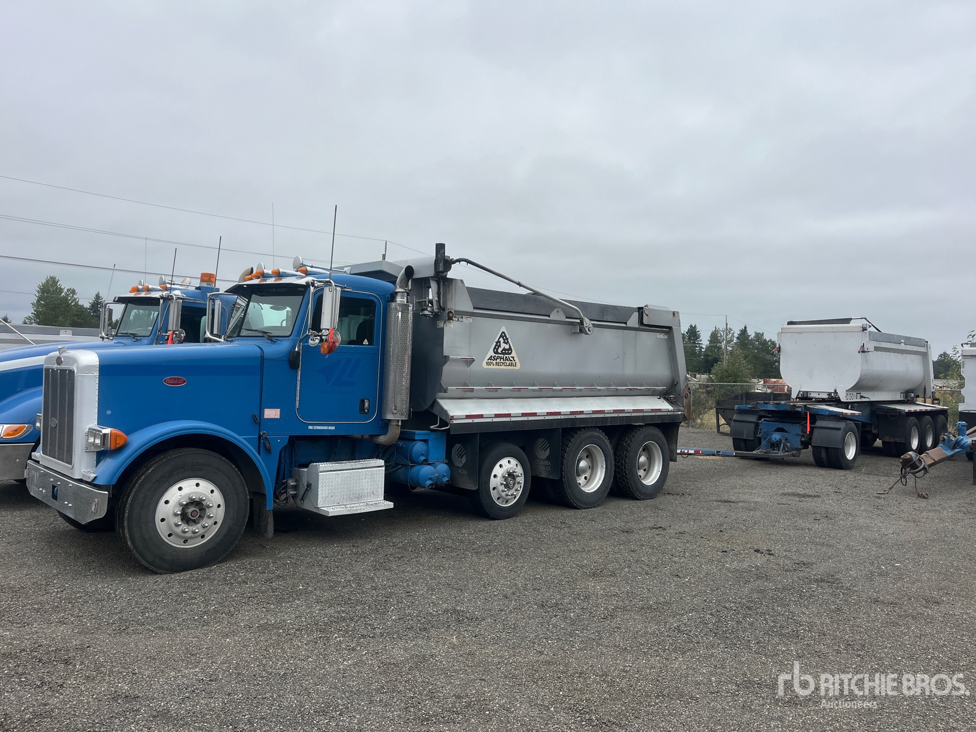 2006 Peterbilt 378 8x4 Transfer Set