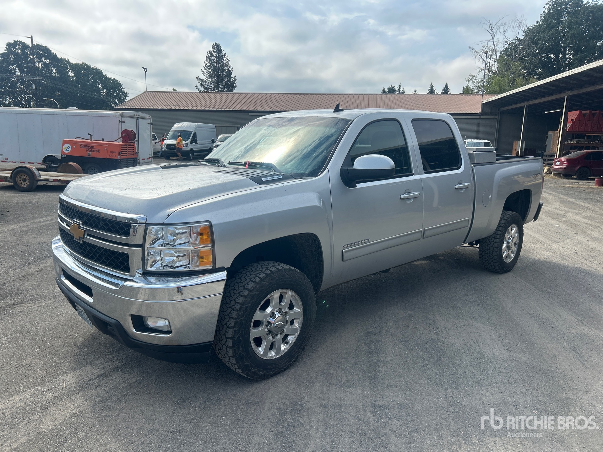 2012 Chevrolet Silverado 2500HD 4x4 Crew Cab Pickup