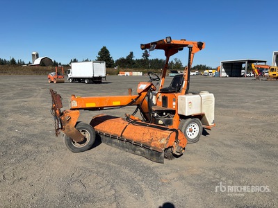 2000 Lay-Mor 8HC Self-Propelled Broom
