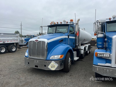 2007 Peterbilt 386 8x4 Camión-cisterna