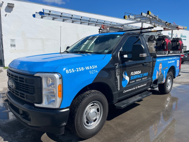 2023 Ford F-250 XL 4x2 Pressure Washer Truck