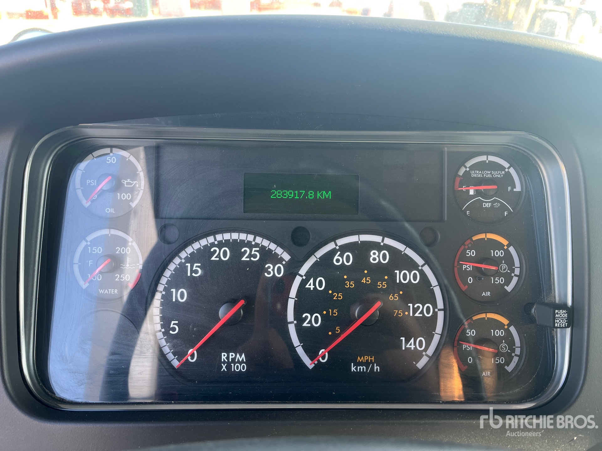 2018 Freightliner M2106 6x4 Van Truck